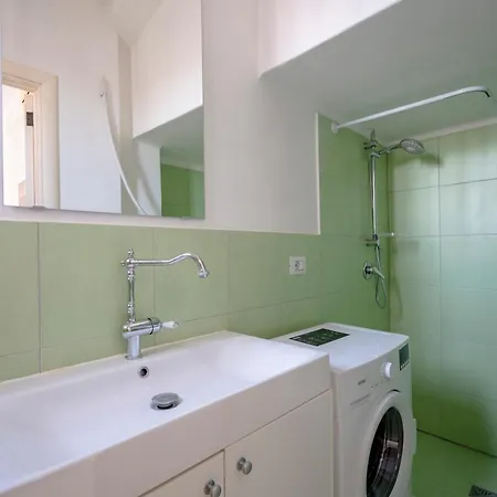 Apartamento Guesthost - Dimora Dall'alto Bari